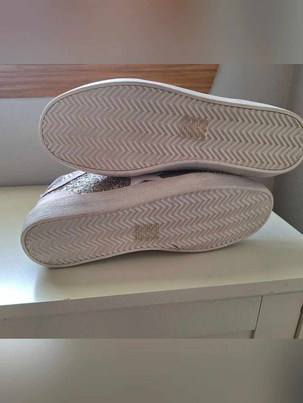 Mi.iM youth sneakers